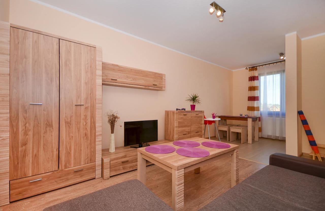Apartamenty Teczowe Ujście-Darłowskie Exterior foto