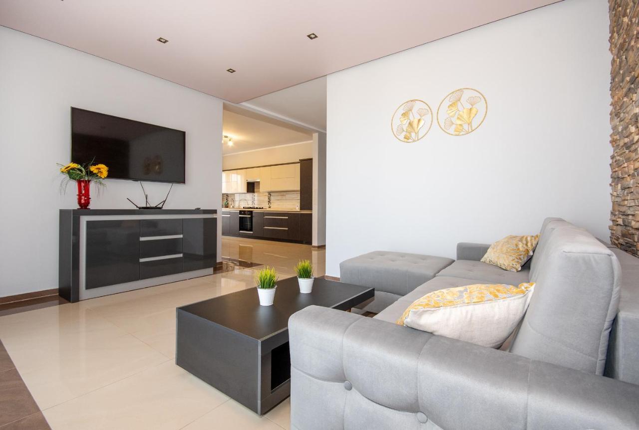 Apartamenty Teczowe Ujście-Darłowskie Exterior foto