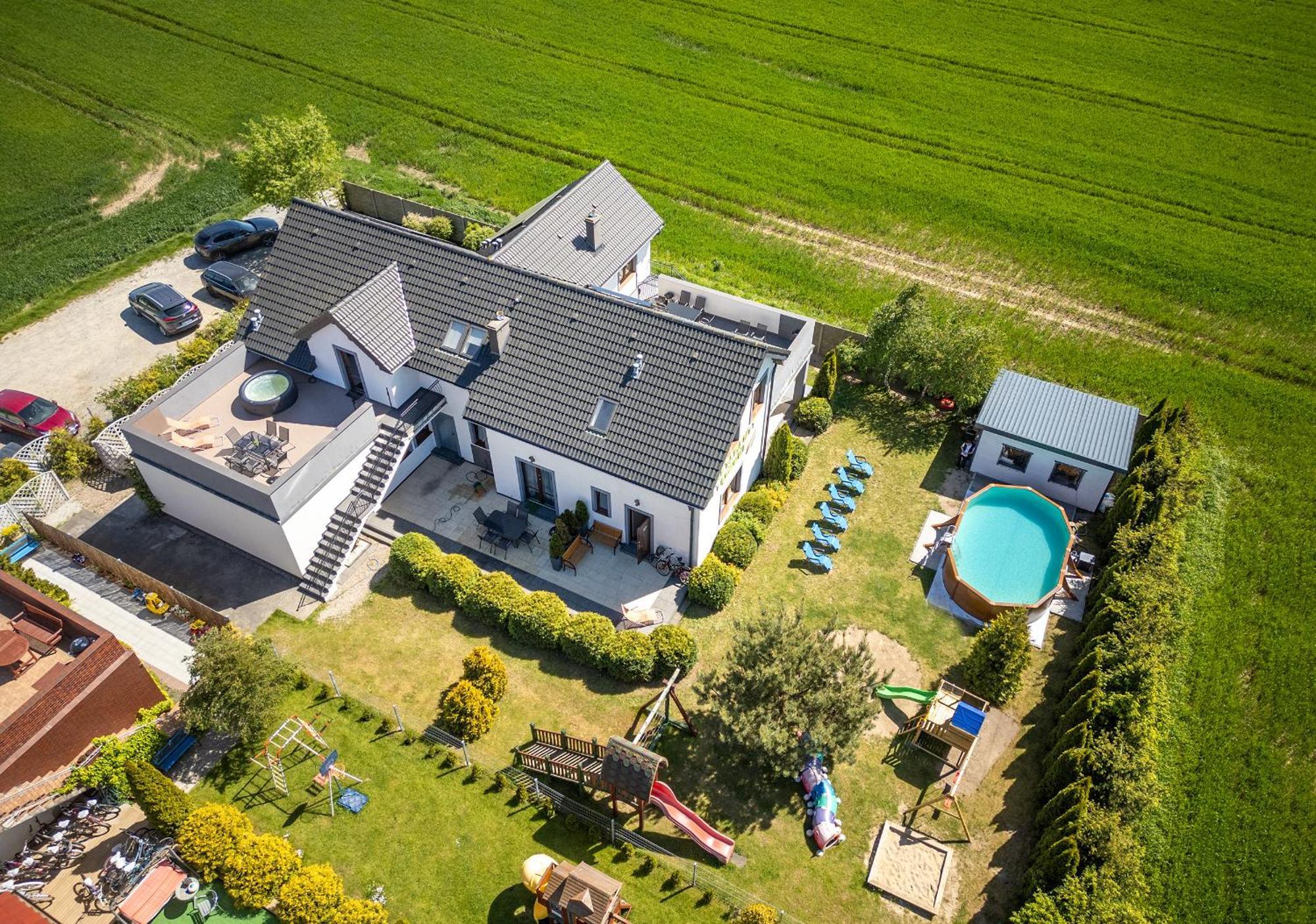Apartamenty Teczowe Ujście-Darłowskie Exterior foto